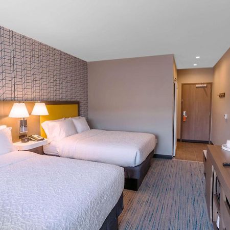Hampton Inn Riverside Downtown Eksteriør bilde